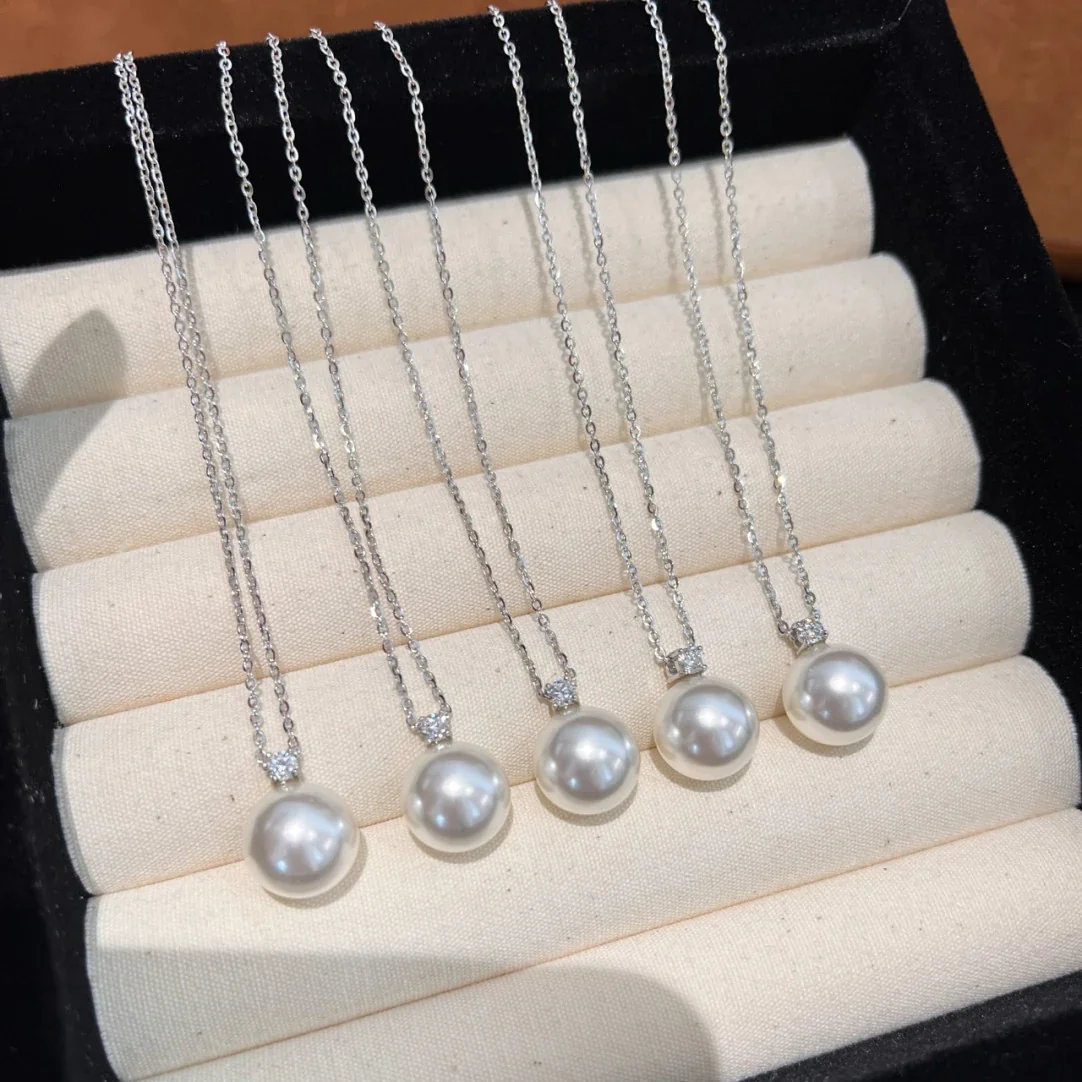 Lustrous 925 Sterling Silver Round Shell Pearl Pendant Necklace