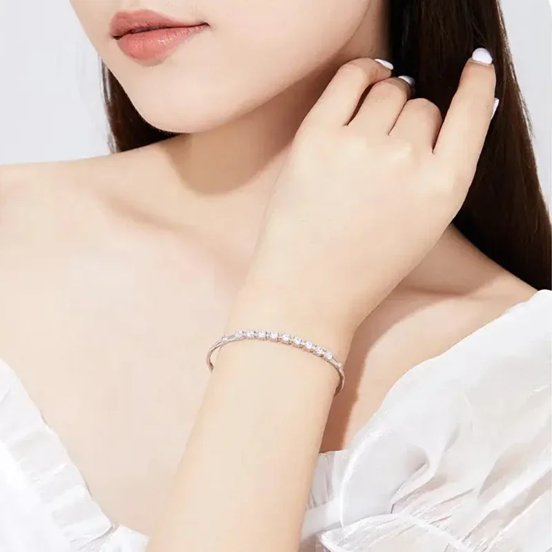 Adjustable 925 Sterling Silver Round Prong-Set Nine-Stone Bangle
