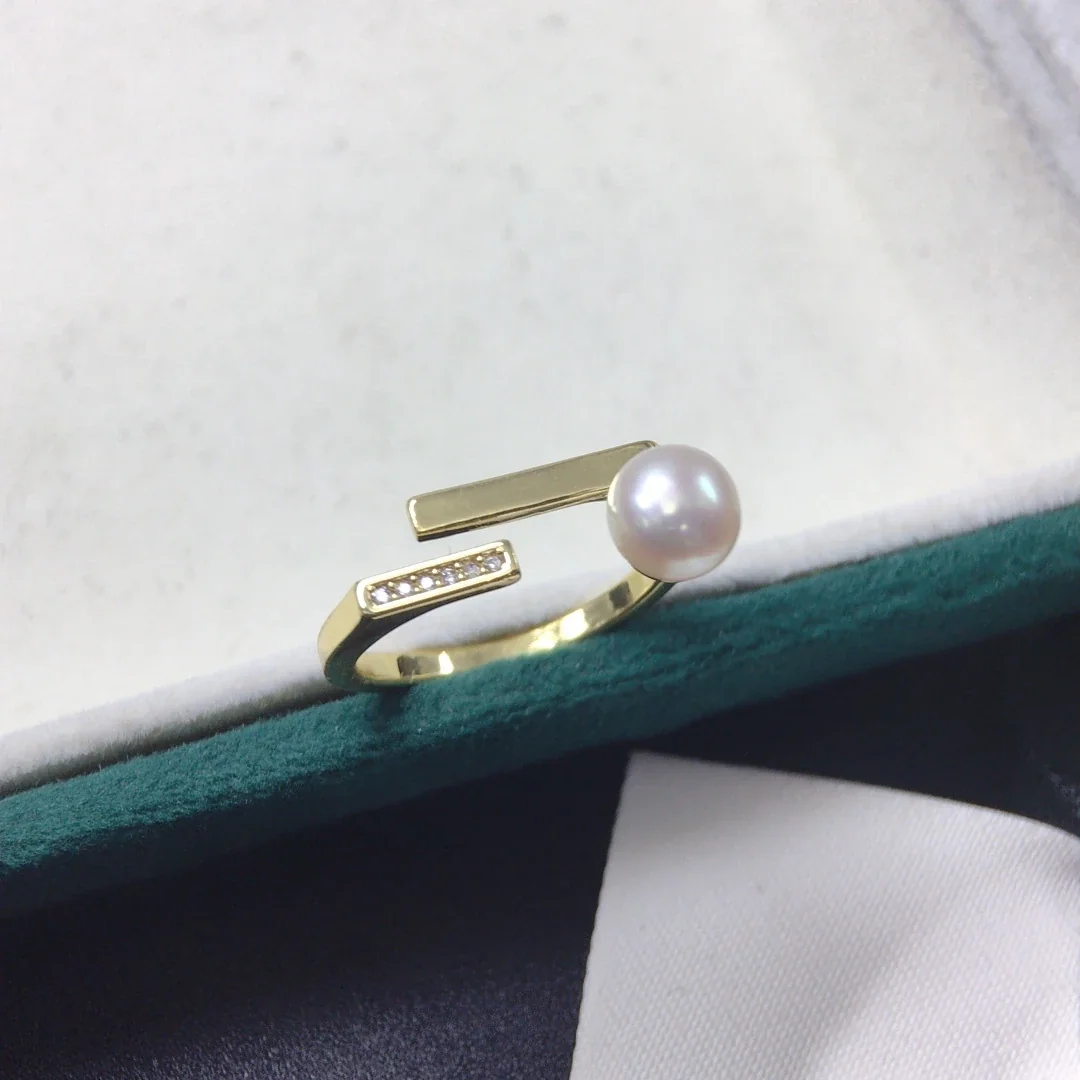Asymmetric Bar Pearl Cubic Zirconia Open Ring