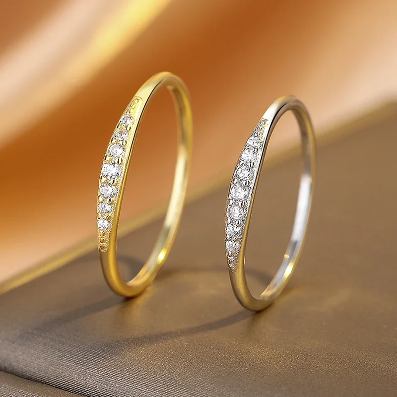 Dainty 925 Sterling Silver Pavé Round-Stone Slim Ring