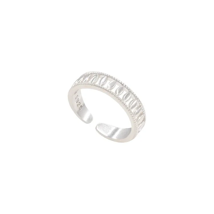 Refined Cutout Olive High-Polish 925 Sterling Silver Ring - Silver