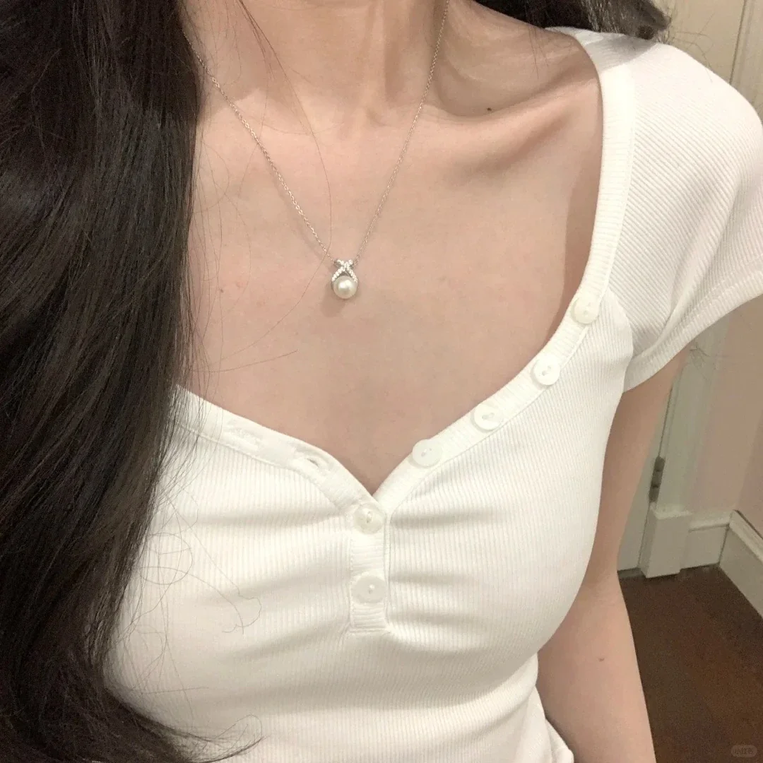 Graceful 925 Sterling Silver Crisscross Pearl Necklace