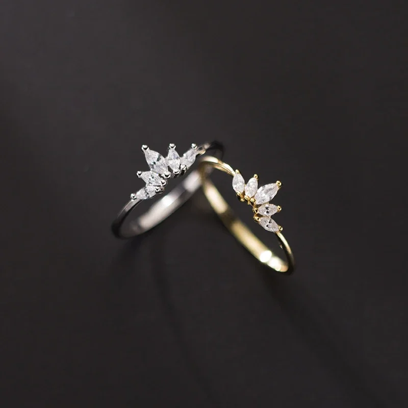 Delicate 925 Sterling Silver Five-Marquise Clear Stone Ring