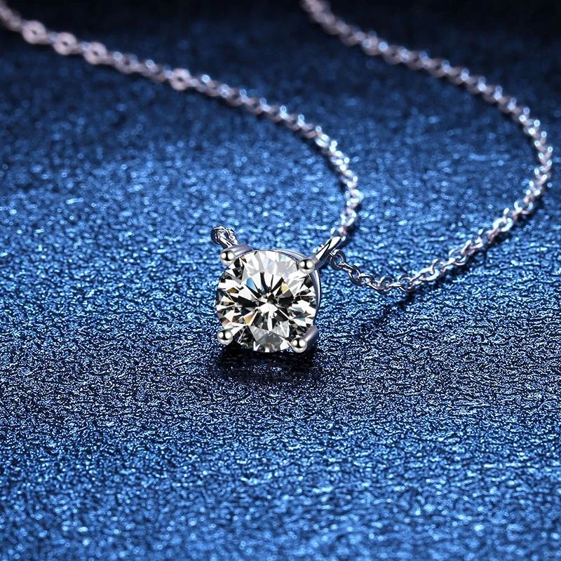 Refined 925 Sterling Silver Round Moissanite Four-Prong Necklace