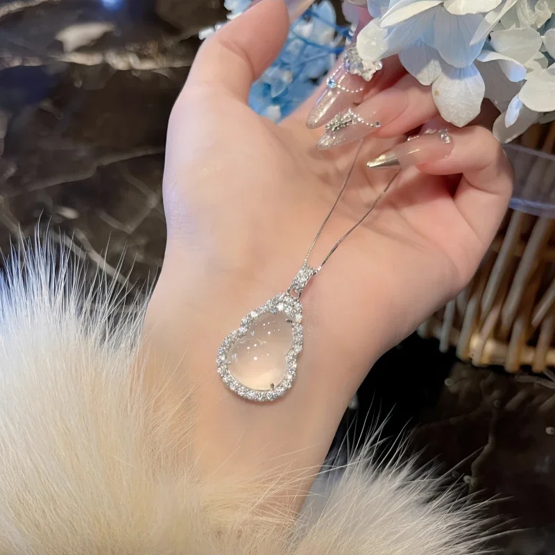 Luminous 925 Sterling Silver Halo Gourd Pendant Necklace