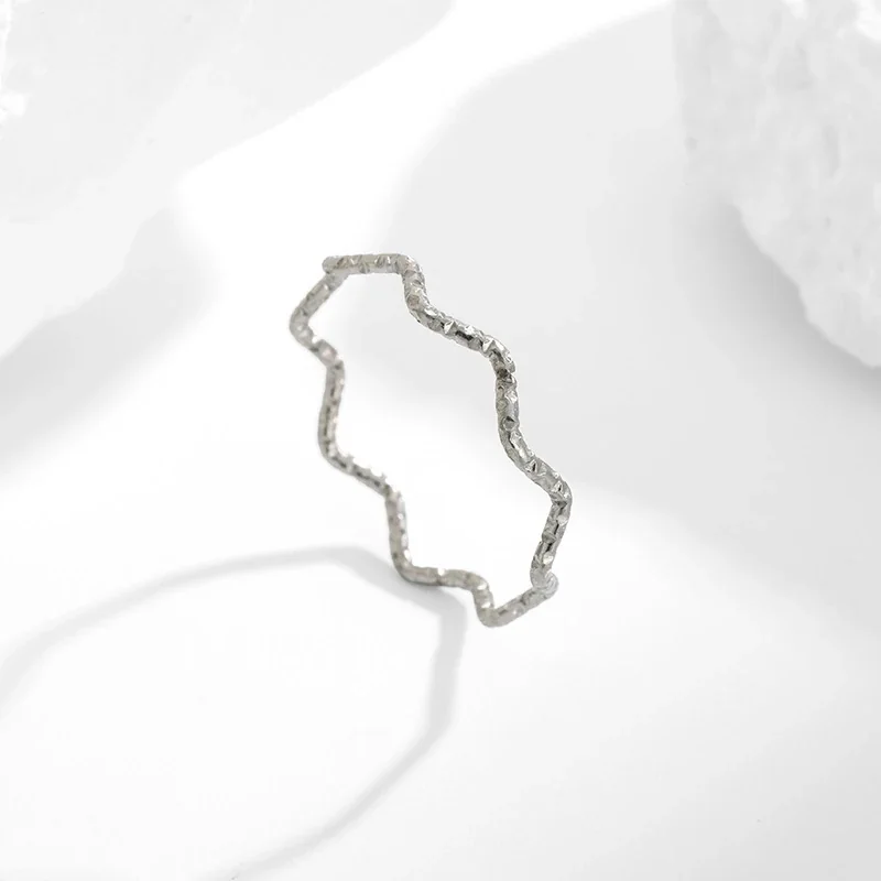 Hammered Stainless Steel Undulating Slim Band Ring - Silver
