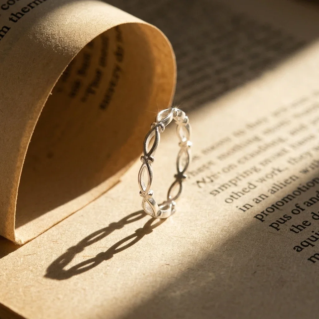Lithe 925 Sterling Silver Open Oval Link Adjustable Ring