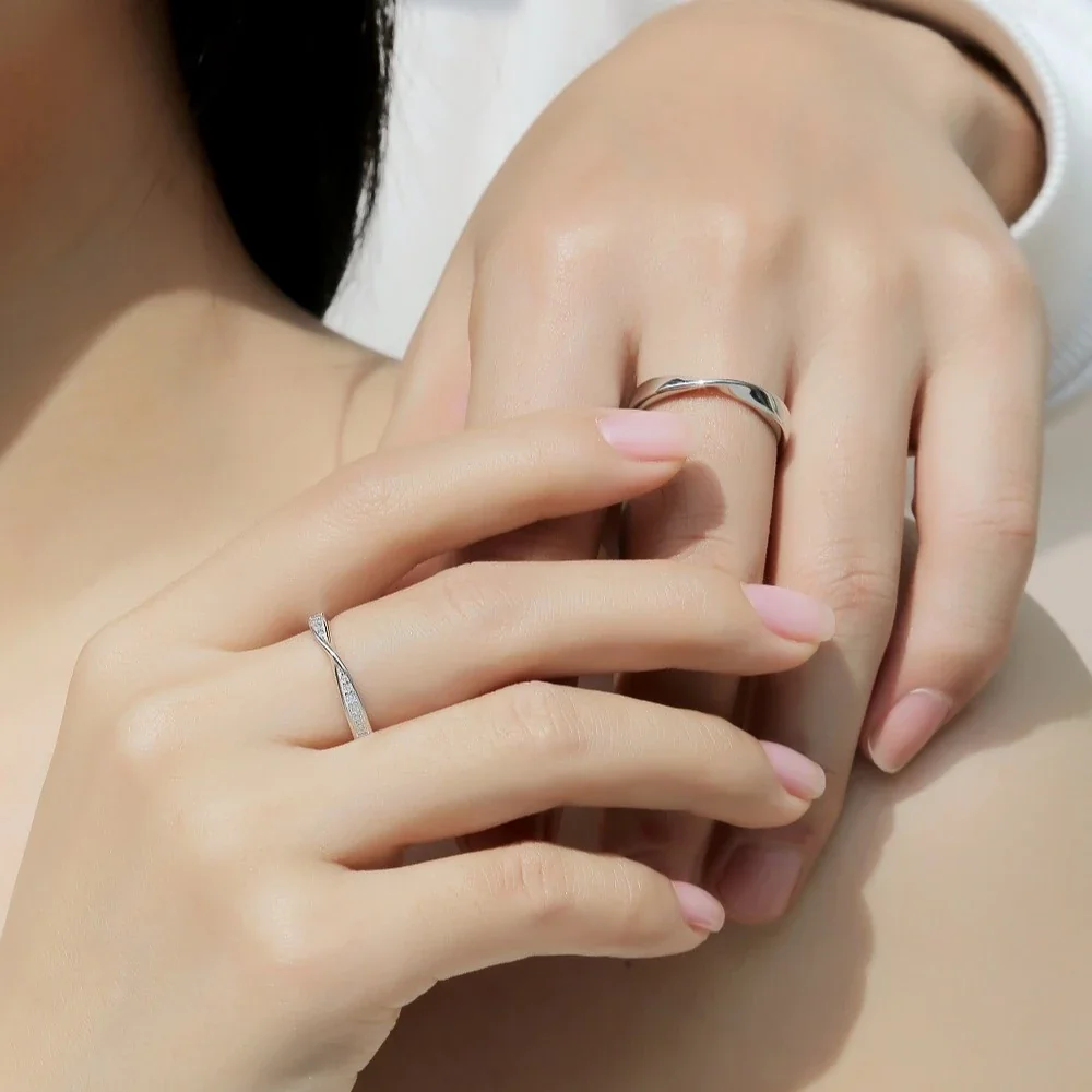 Twisted Pavé 925 Sterling Silver Moissanite Couple Rings