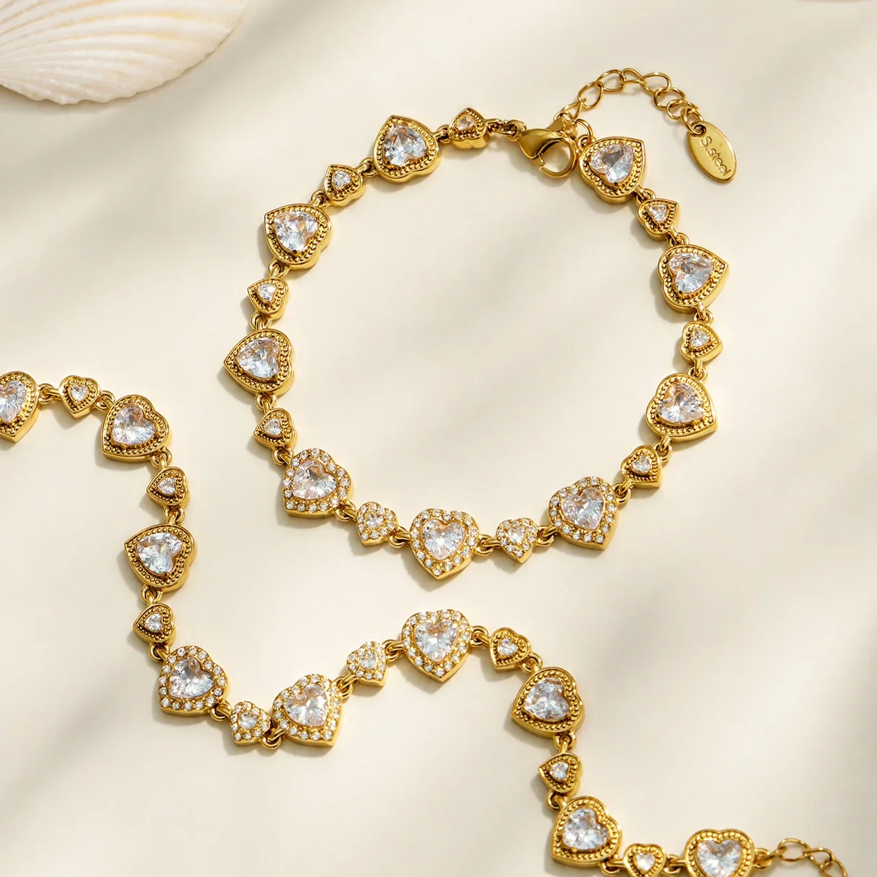 Ornate Gold-Plated Heart CZ Bezel Link Bracelet