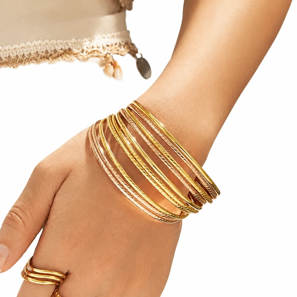 Refined Ribbed Slim Stainless Steel Bangle