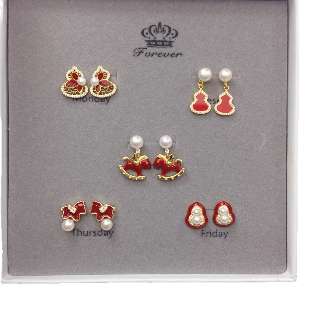 Red Enamel Motif Gold-Plated Freshwater Pearl Earrings