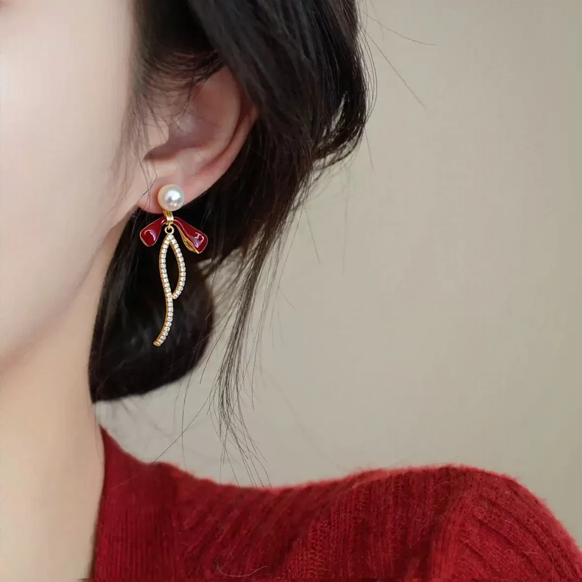 Red Enamel Motif Gold-Plated Freshwater Pearl Earrings - Red Ribbon Bow