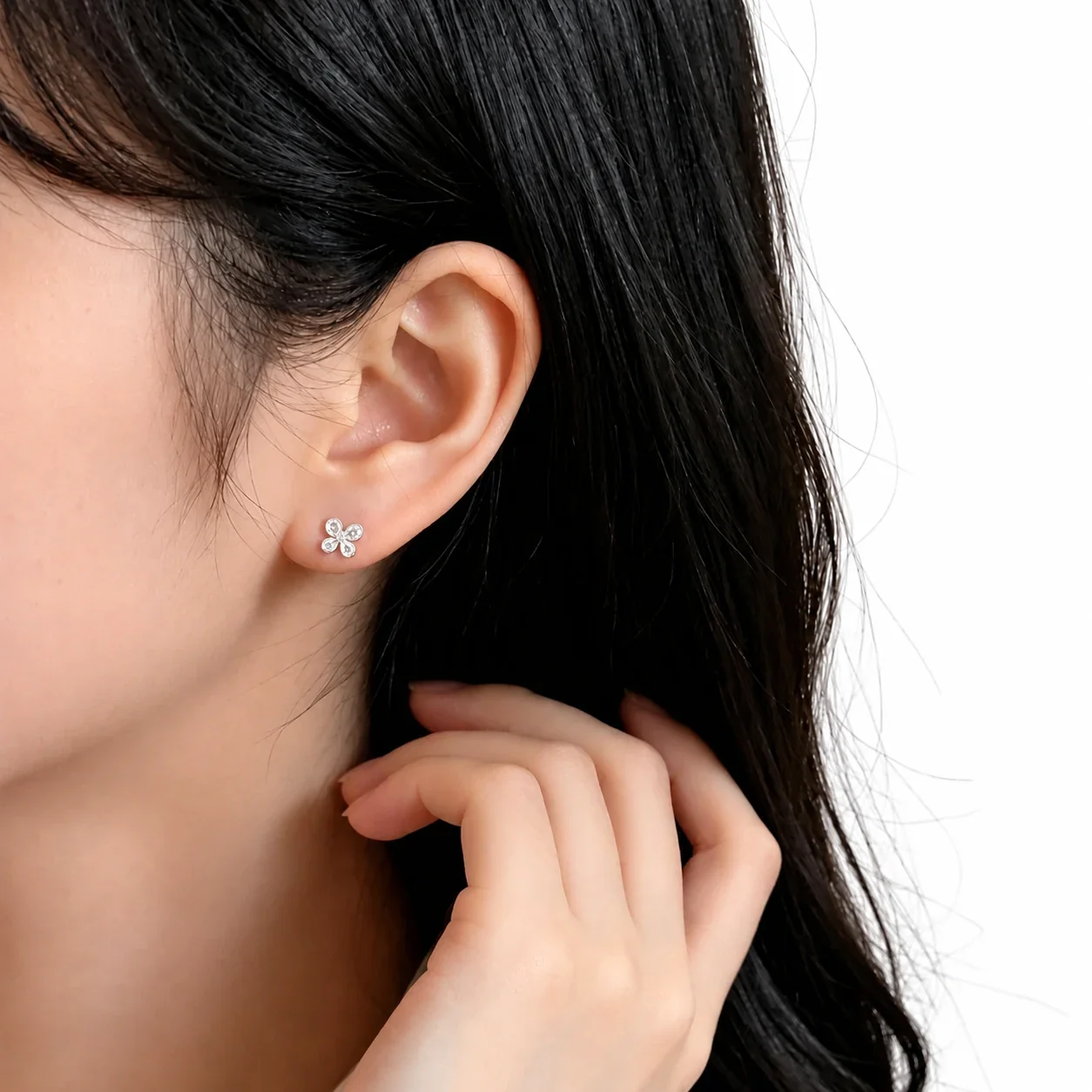 Delicate 925 Sterling Silver Pear-Cut Butterfly Stud Earrings