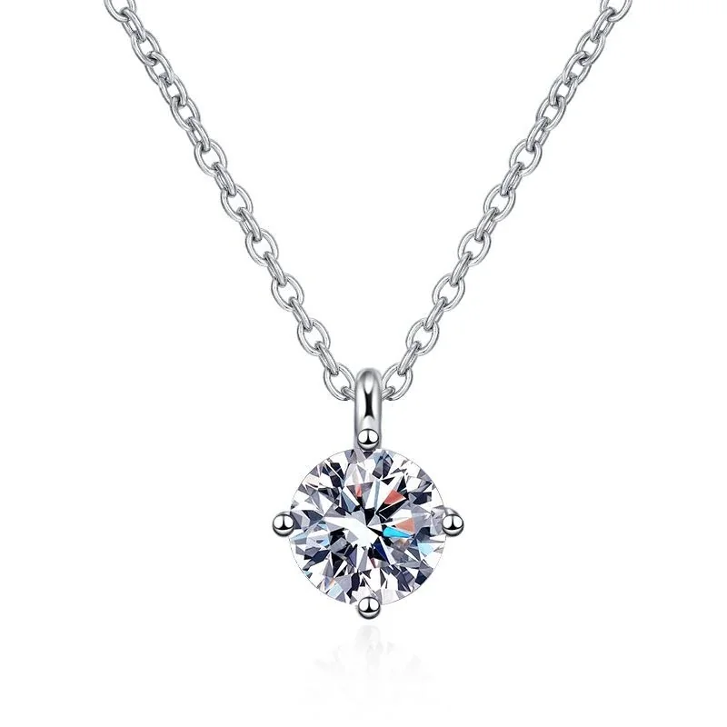 Delicate 925 Sterling Silver Four-Prong Round Moissanite Necklace