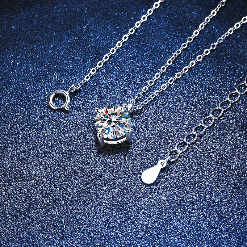 Delicate 925 Sterling Silver Four-Prong Round Moissanite Necklace