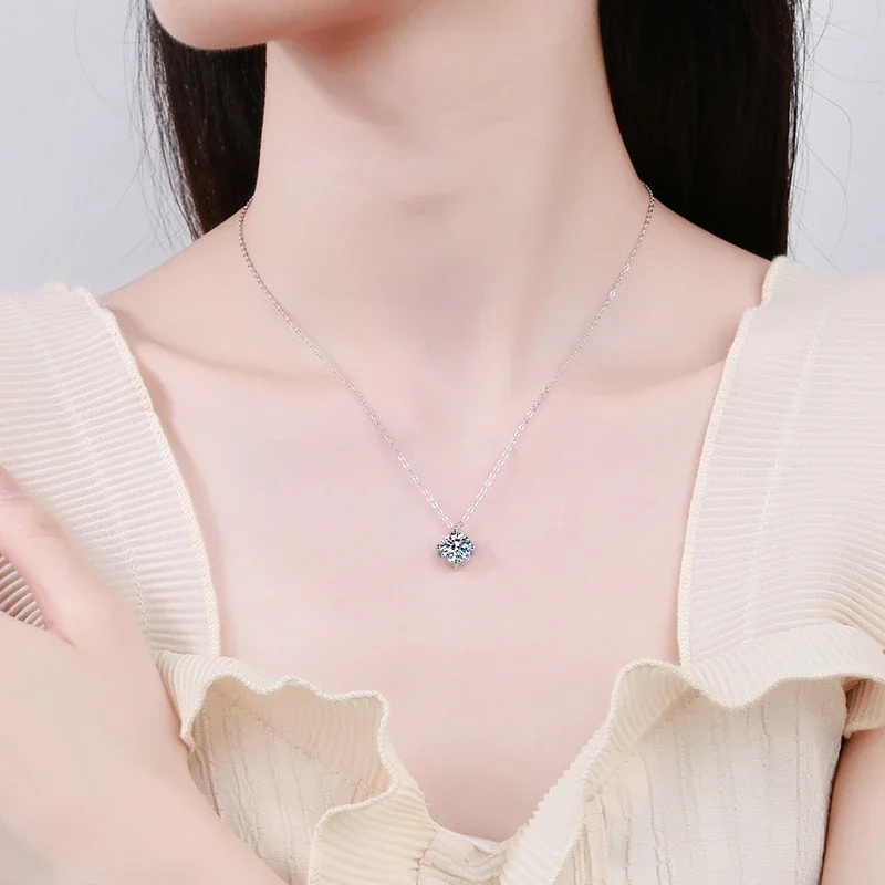 Delicate 925 Sterling Silver Four-Prong Round Moissanite Necklace
