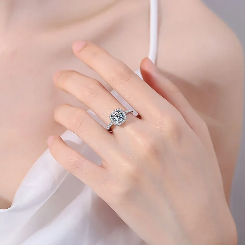 Radiant Halo 925 Sterling Silver Round Pavé Ring