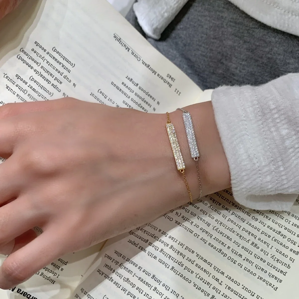Polished 925 Sterling Silver Pavé Bar Cable Chain Bracelet