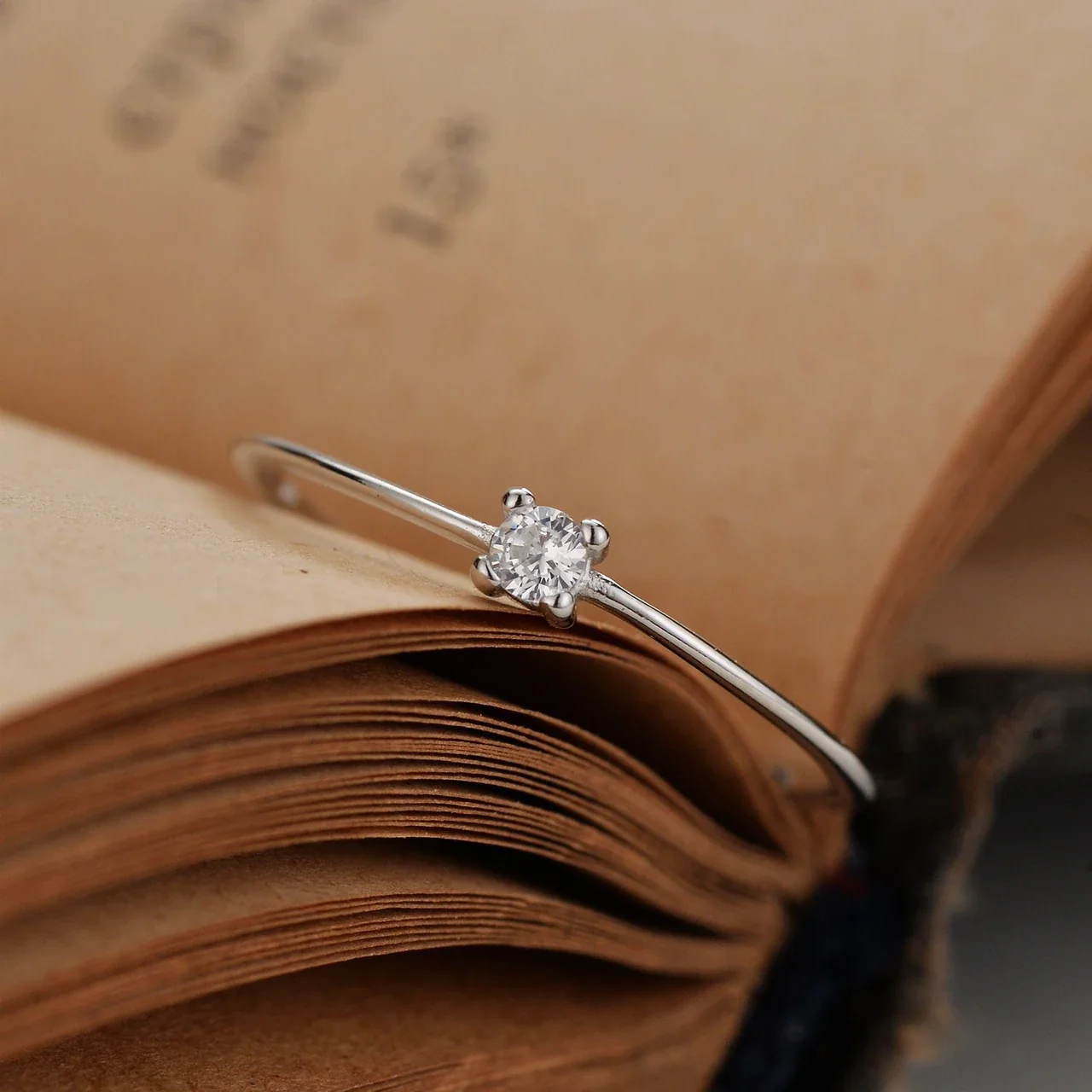 Minimal 925 Sterling Silver Open Four-Prong CZ Ring