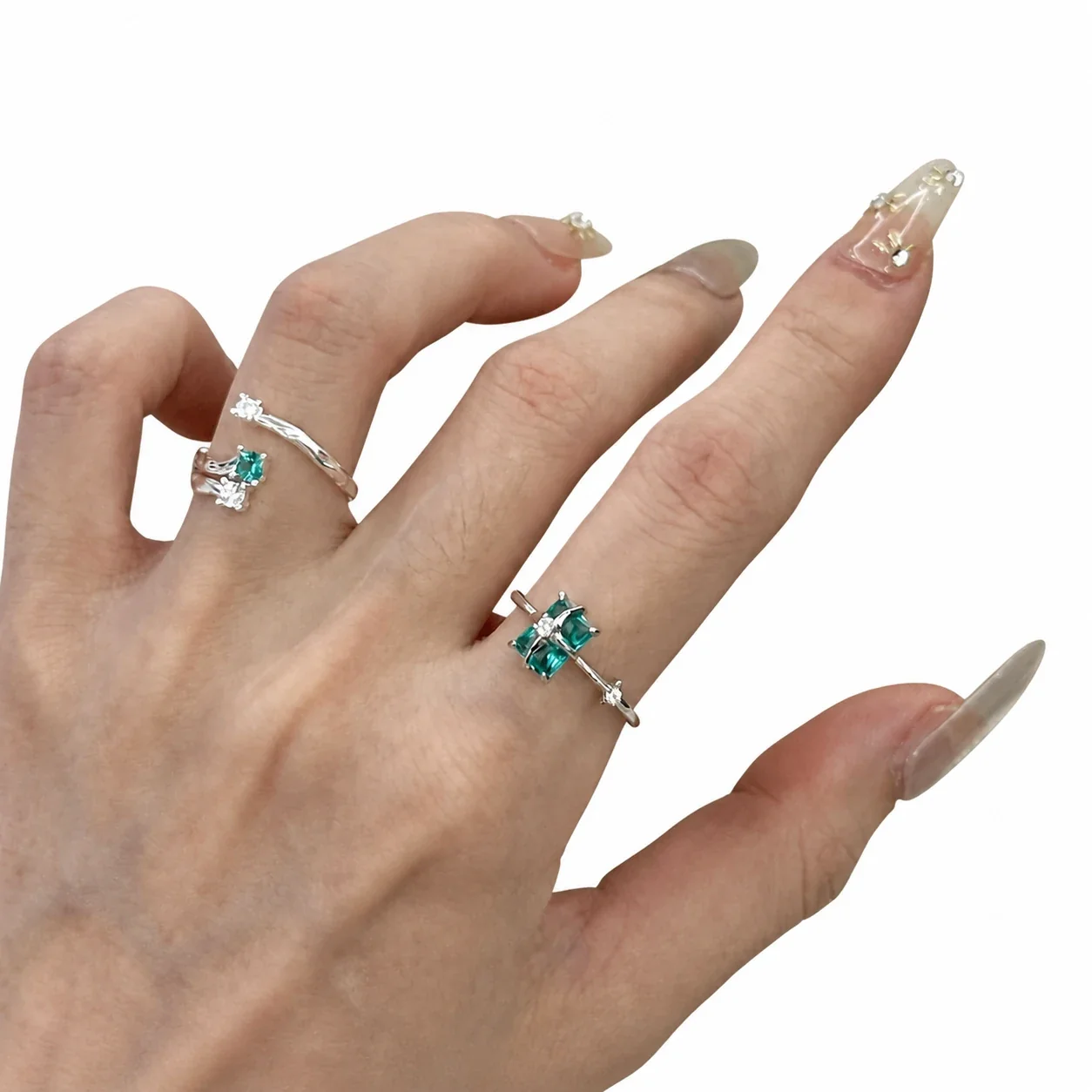 Ethereal Silver-Plated Emerald-Cut Star Accent Copper Ring - Silver Mint