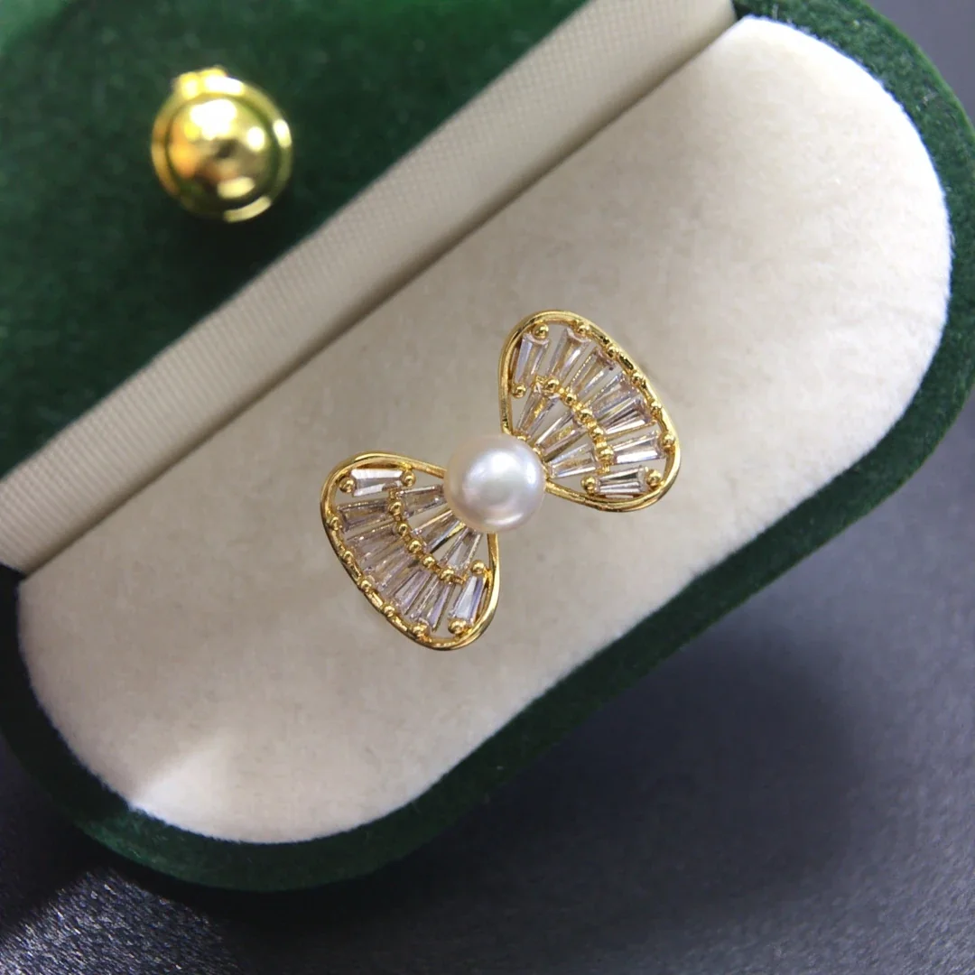 Airy Silver-Plated Bow Baguette CZ Freshwater Pearl Ring