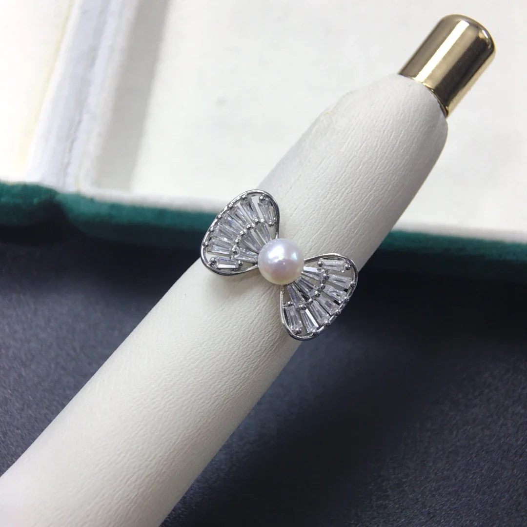 Airy Silver-Plated Bow Baguette CZ Freshwater Pearl Ring