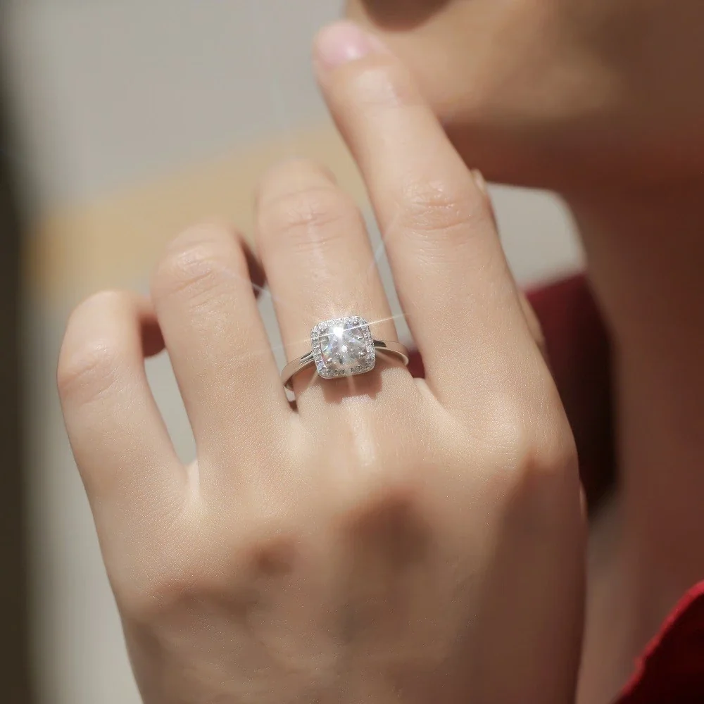 Cushion Halo 925 Sterling Silver Round Moissanite Ring