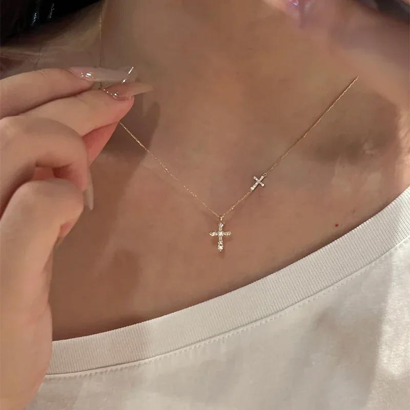 Radiant 925 Sterling Silver Double Cross Pavé Necklace