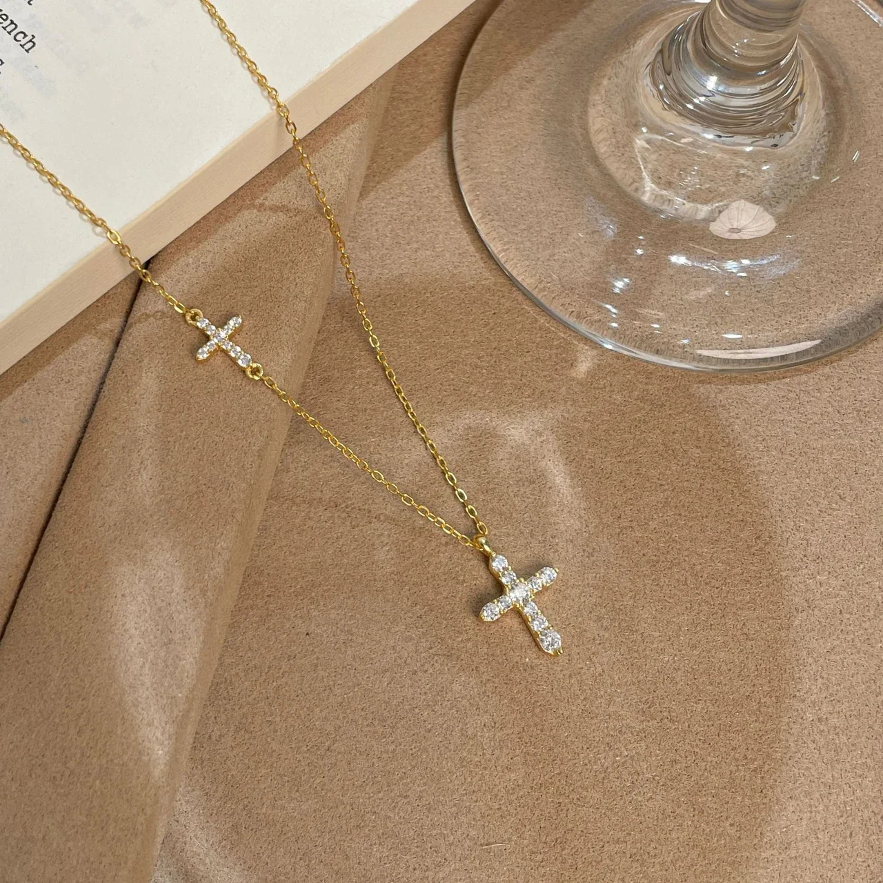 Radiant 925 Sterling Silver Double Cross Pavé Necklace