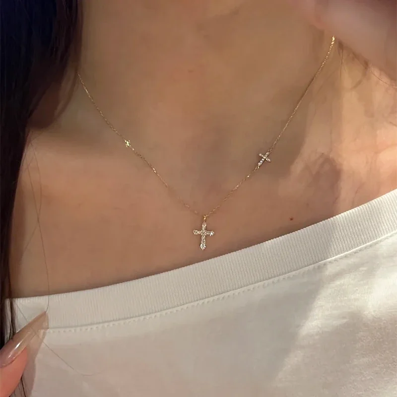 Radiant 925 Sterling Silver Double Cross Pavé Necklace