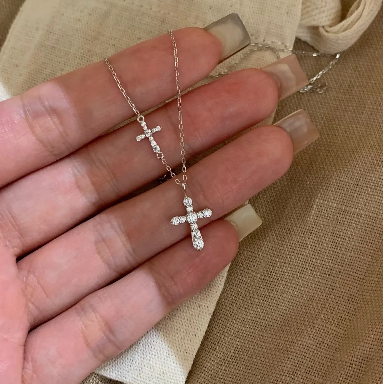 Radiant 925 Sterling Silver Double Cross Pavé Necklace - Silver