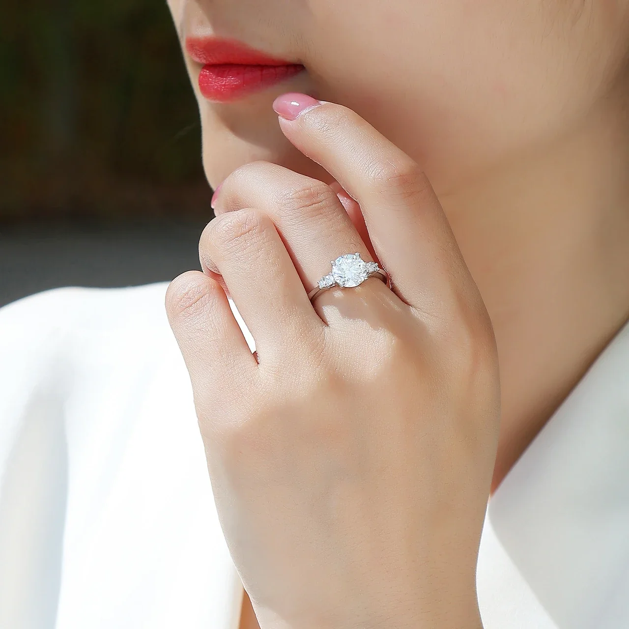 Radiant 925 Sterling Silver Round Cluster Moissanite Ring