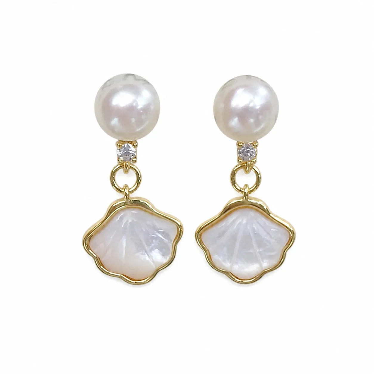Luminous Gold-Plated Round Freshwater Pearl Shell Drop Earrings - White