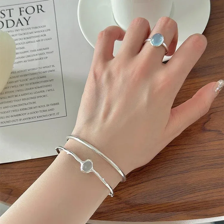 Organic Open-Cuff Round Blue Stone 925 Sterling Silver Bangle