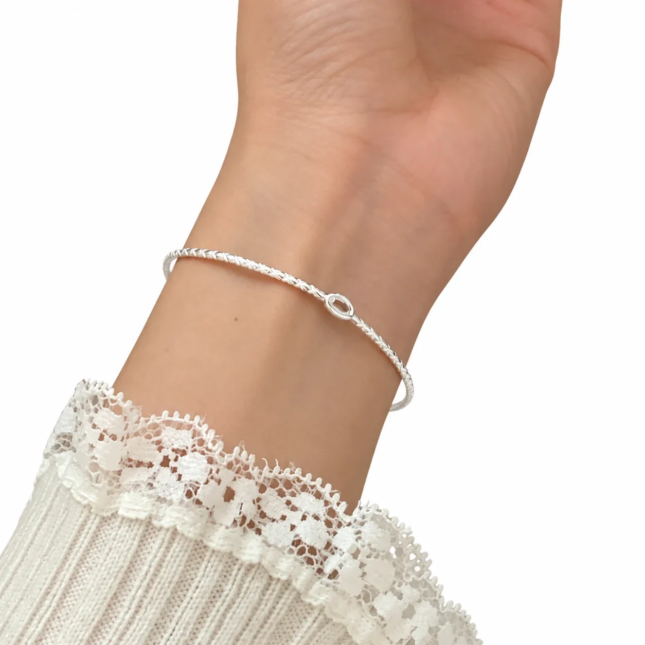 Faceted Oval Stone Textured 925 Sterling Silver Bangle
