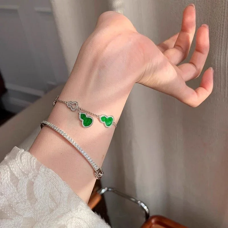 Delicate Silver-Plated Copper Gourd Charm Chain Bracelet