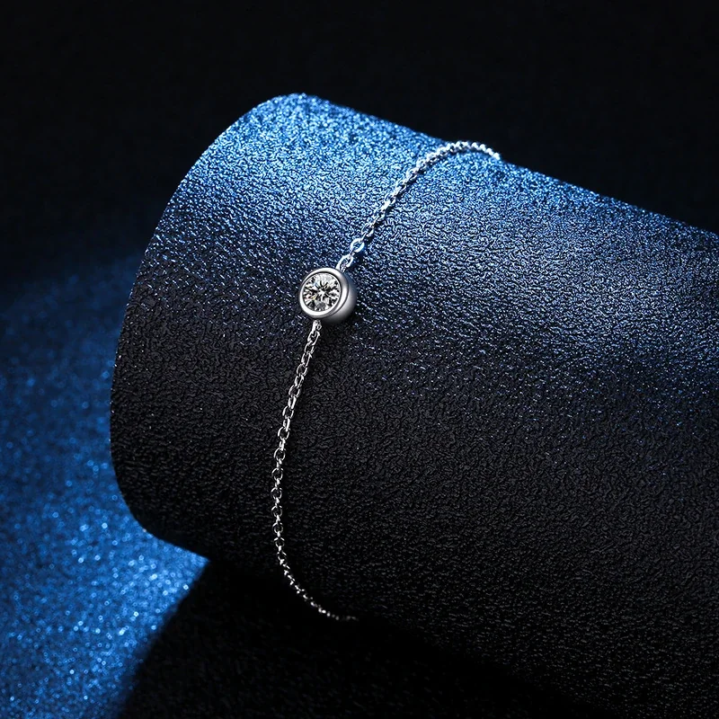 Delicate Bezel Round 925 Sterling Silver Chain Bracelet