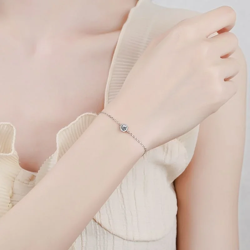 Delicate Bezel Round 925 Sterling Silver Chain Bracelet