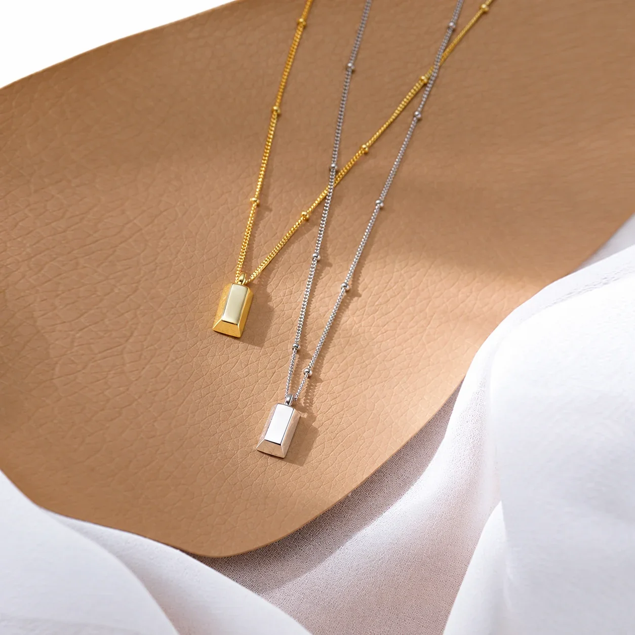 Polished 925 Sterling Silver Beaded Bar Pendant Necklace