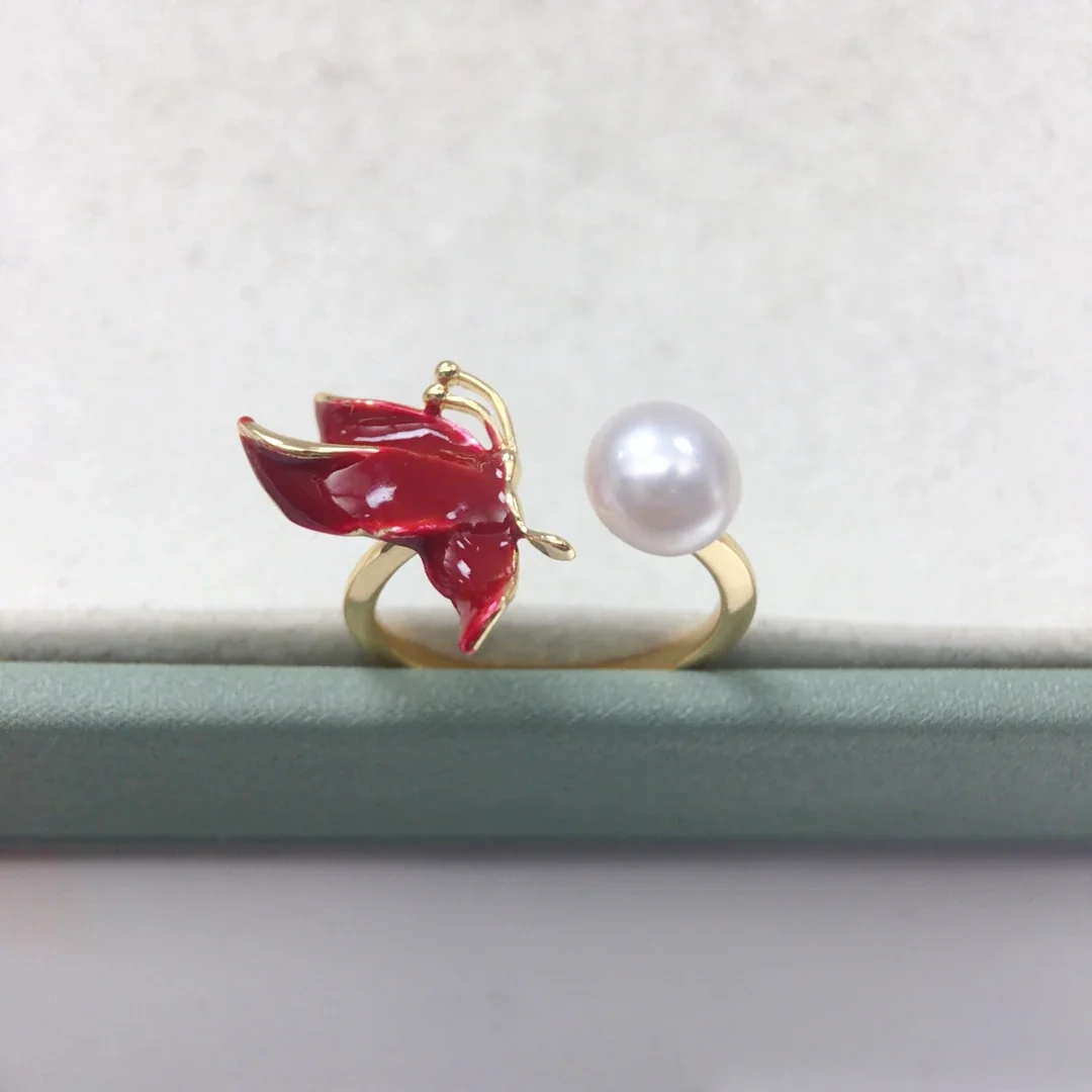 Carved Butterfly Gold-Plated Freshwater Pearl Open Ring - Red