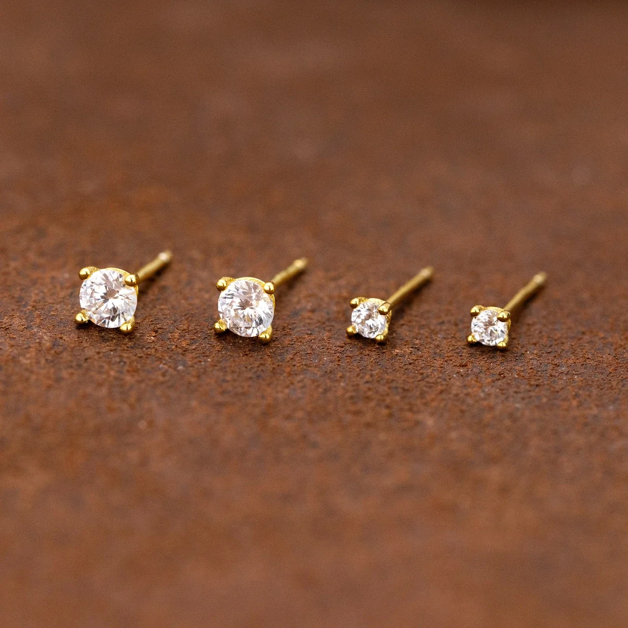 Geometric 925 Sterling Silver Two-Stone Prong-Set Stud Earrings