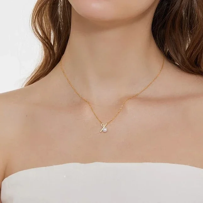 Delicate Percent Symbol 925 Sterling Silver Pearl-Effect Necklace