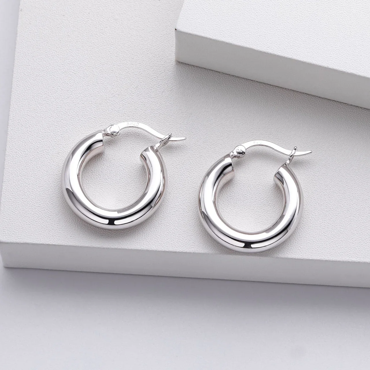 Sculpted 925 Sterling Silver Rounded Tube Hinged Hoop Earrings