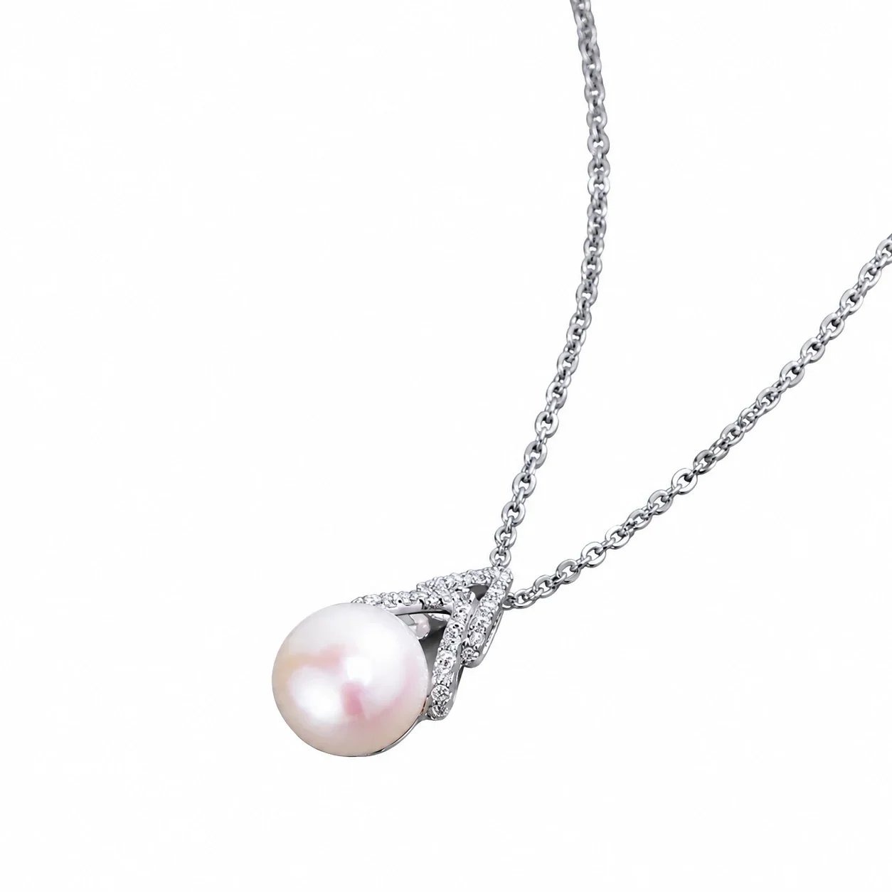 Luminous 925 Sterling Silver Pavé Chevron Pearl Necklace