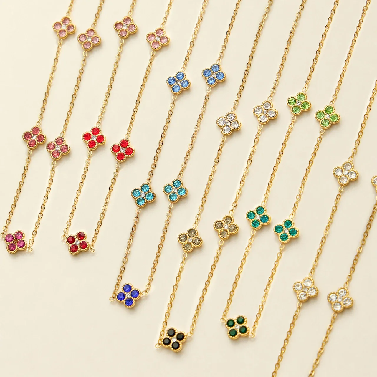 Vivid 18K Gold-Plated CZ Clover Necklace Bracelet Set
