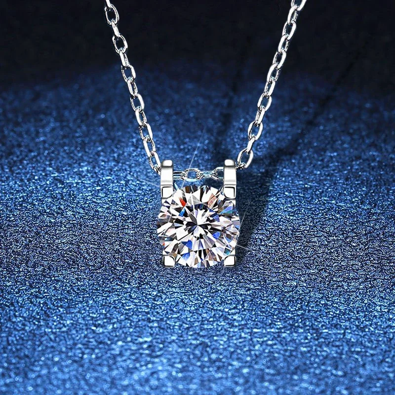 Refined Round Prong-Set 925 Sterling Silver Moissanite Necklace