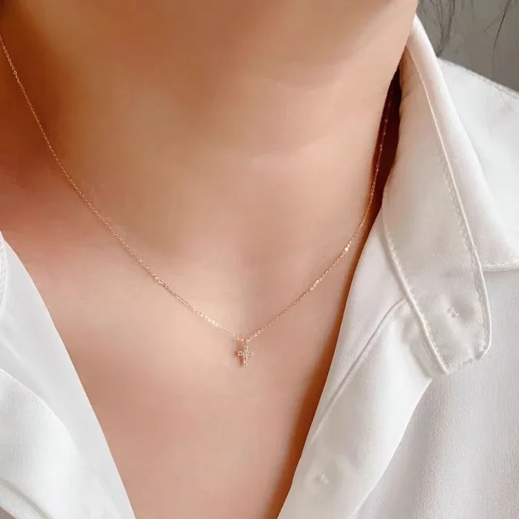 Delicate 925 Sterling Silver Five-Stone Cross Necklace