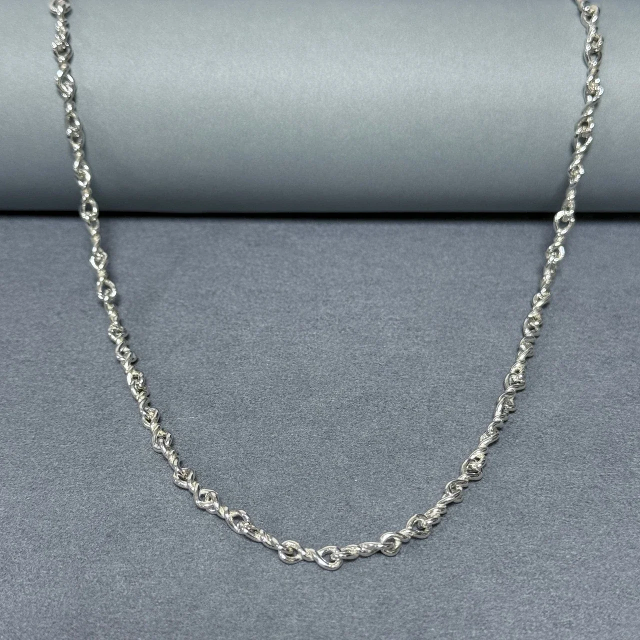 Antiqued 925 Sterling Silver Twisted Heart Link Bracelet