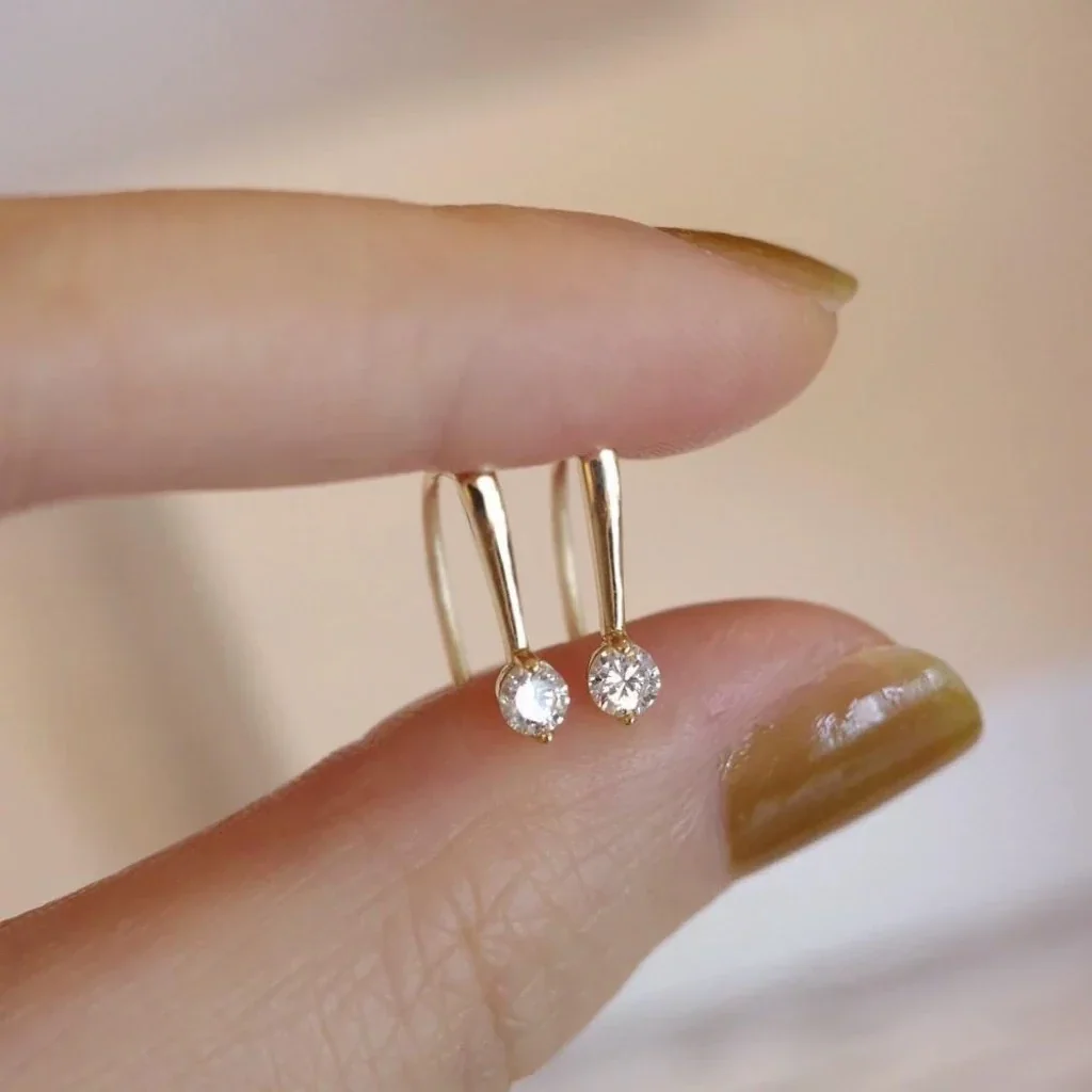 Sleek 925 sterling silver Bar Hook Round Stone Earrings