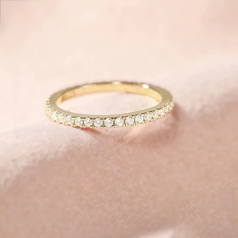 Delicate 925 Sterling Silver Round Prong-Set Stacking Ring